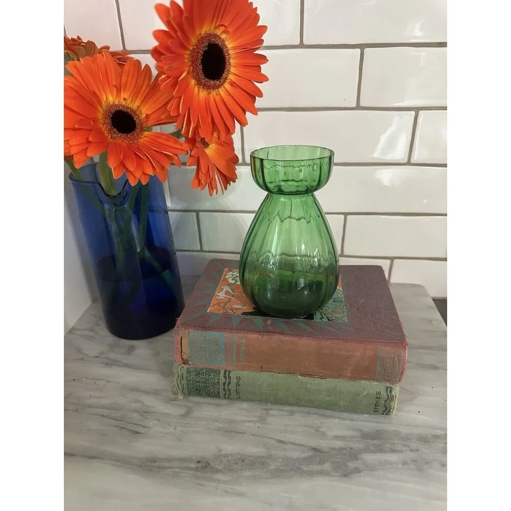 Beautiful Vintage Emerald Green Optic Glass Hyacinth FORCING VASE 6